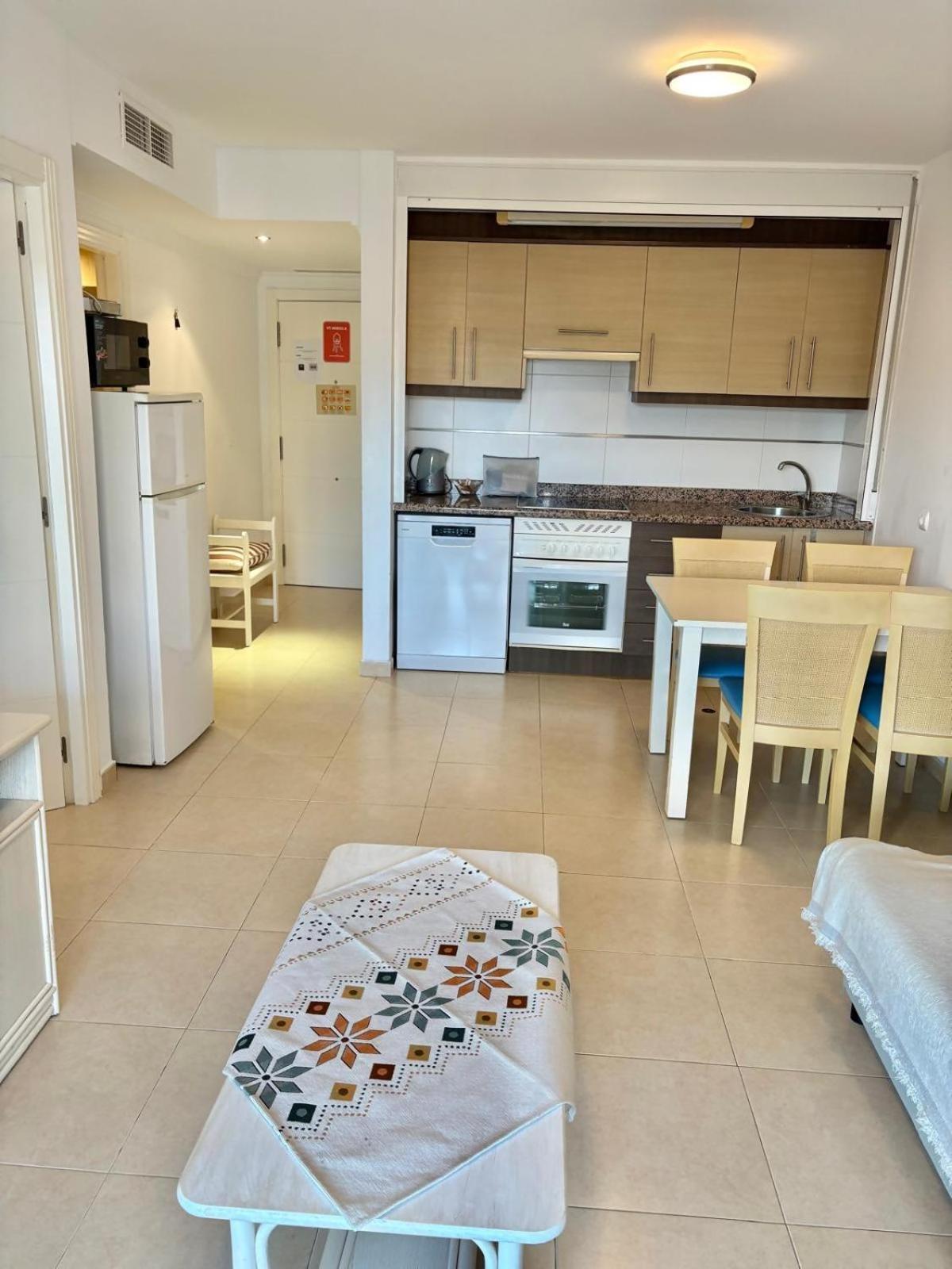 קלפה Apartment With Sea View Pool & Private Parking מראה חיצוני תמונה